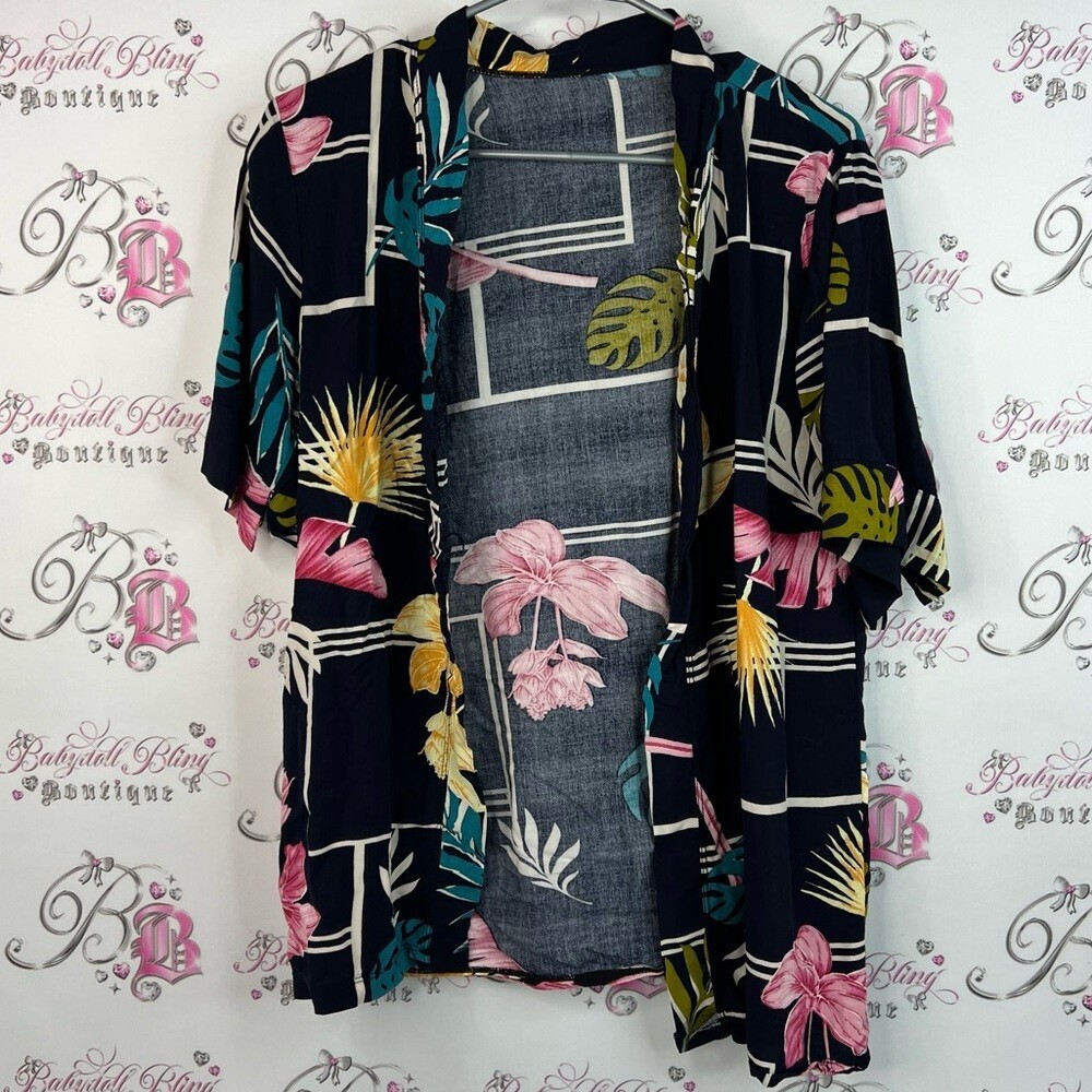 Arjonni button up shirt top flowers Hawaii style Tropical Floral Navy Shirt